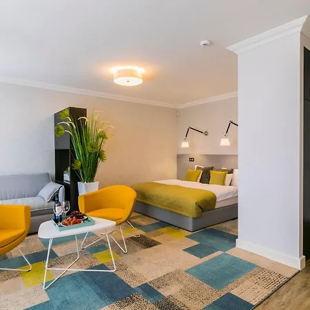 Hotel Pałac łebunia