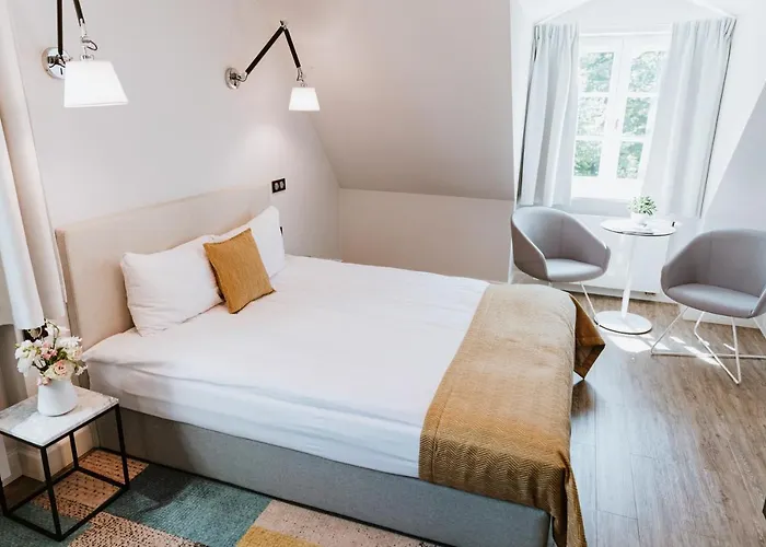 Pałac łebunia 4* Lebunia